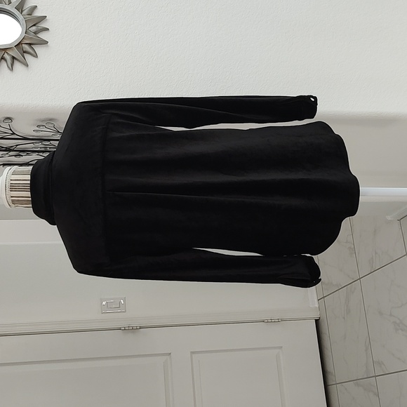 Susan Graver Black Velour Button Down Blouse Shirt Top Size XSP / S / SP / XS - Picture 4 of 10